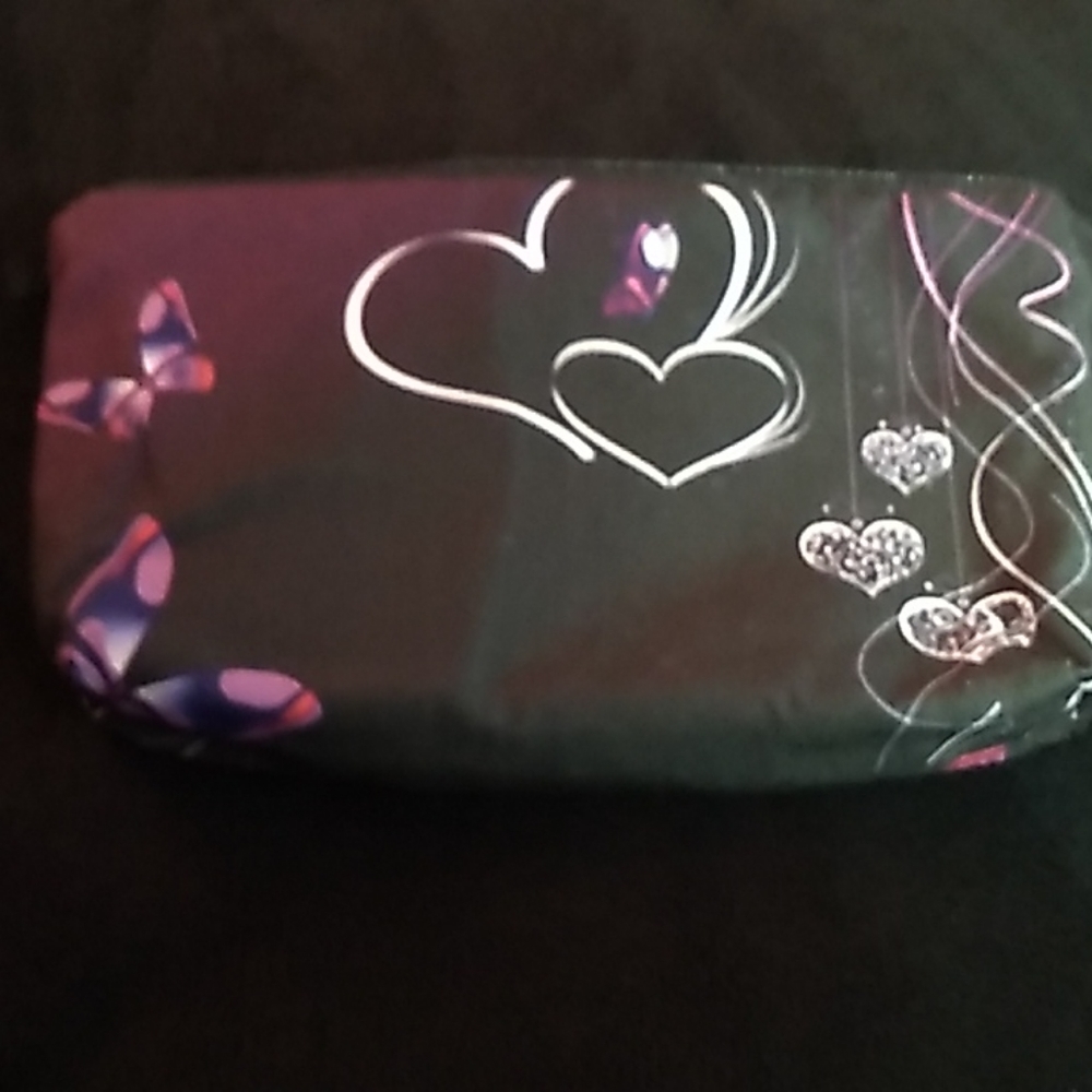 NEW-COSMETIC BAG- 🦋 and Hearts 💕 - Picture 8 of 10